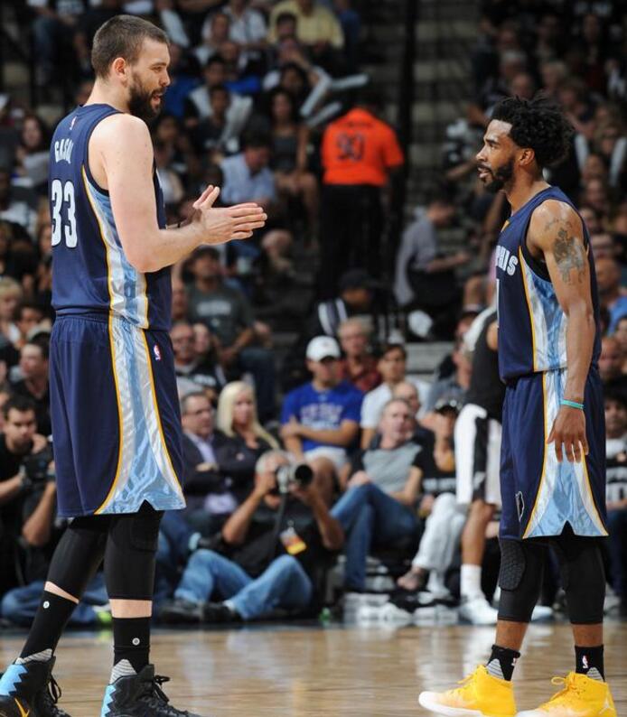 而西班牙则 而西班牙则