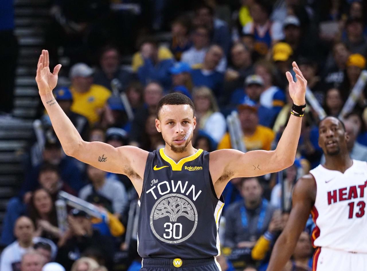 教练团队的 教练团队的