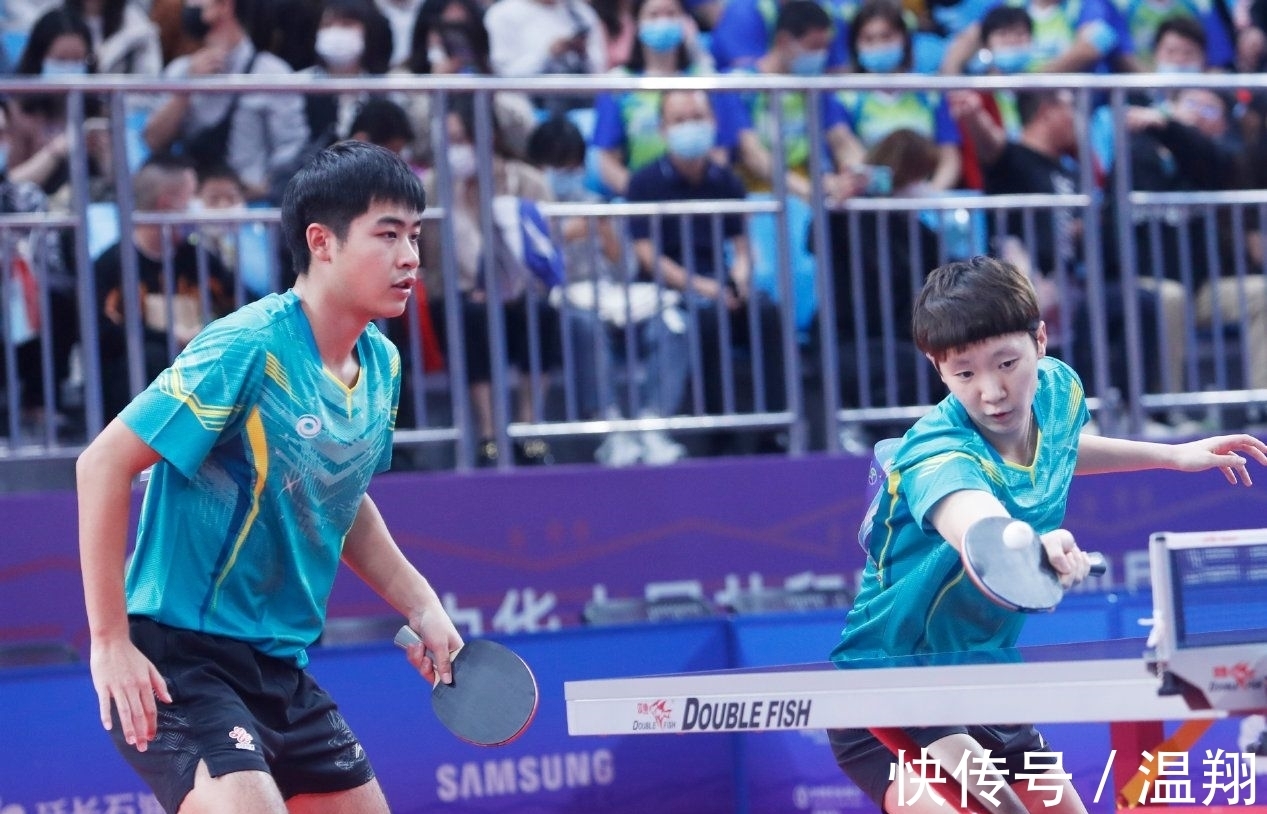 年轻棋手丁 年轻棋手丁